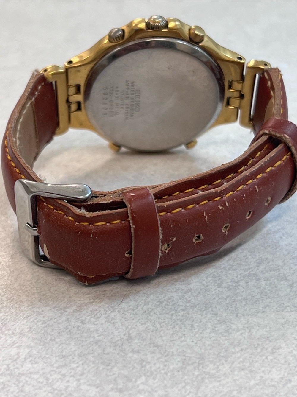 Vtg Seiko 73T2-6L48 Goldtone/White Leather Chrono Alarm Men’s Watch w/Date. - Picture 3 of 4